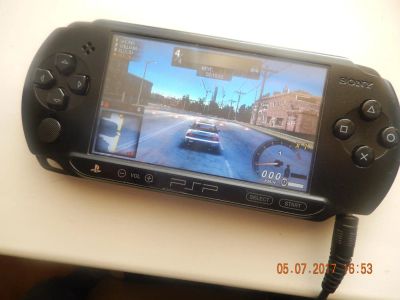 Лот: 9921264. Фото: 1. psp-e1008 прошита. 16гиг. обмен. Игровые приставки, консоли