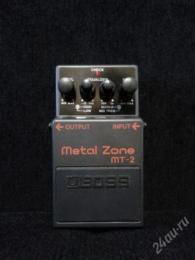 Лот: 2535598. Фото: 1. Boss Metal Zone MT2 (Made in Taiwan... Гитарные эффекты и комбоусилители