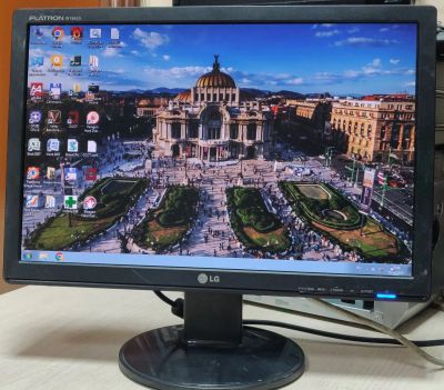 Лот: 20530224. Фото: 1. Монитор 19'' LG W1942S/1440x900... ЖК-мониторы