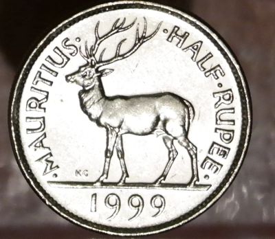 Лот: 8279675. Фото: 1. Экзотика с рубля (2832) Маврикий. Остальные страны