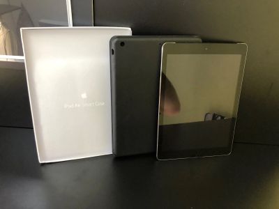 Лот: 15845725. Фото: 1. iPad Air Wi-Fi + Cellular + Оригинальный... Планшеты