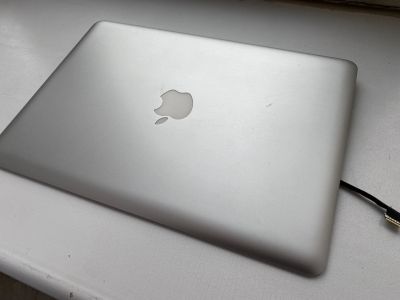 Лот: 17413150. Фото: 1. Крышка в сборе Macbook 5.1 (a1278... Матрицы для дисплея