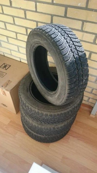 Лот: 10179268. Фото: 1. Зимняя резина (шип) Bridgestone... Шины