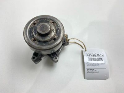 Лот: 23425270. Фото: 1. Помпа Toyota Corolla Fielder 2004... Двигатель и элементы двигателя