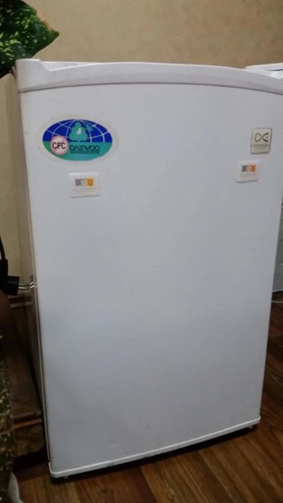Лот: 10305638. Фото: 1. Бытовая техника. Холодильники, морозильные камеры
