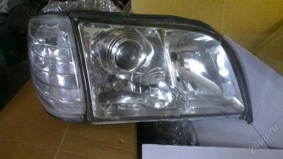 Лот: 2456844. Фото: 1. Фара Mercedes S w140. Оптика и освещение
