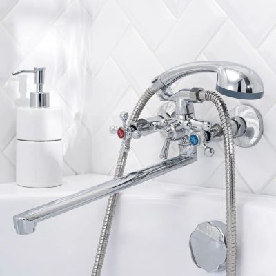 Лот: 24094432. Фото: 1. Смеситель для ванны, РМС, с кран-буксой... Смесители