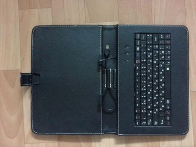 Лот: 5997500. Фото: 1. Чехол-клавиатура для планшета... Чехлы, обложки