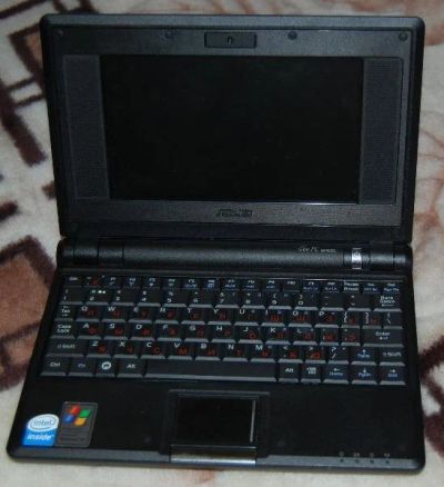 Лот: 167492. Фото: 1. EEE PC 701 + GPS + Bluetooth... Ноутбуки
