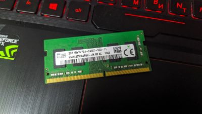 Лот: 15076593. Фото: 1. Hynix ddr4 2400 2gb. Оперативная память