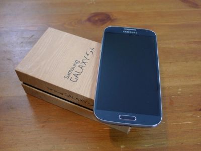 Лот: 11870368. Фото: 1. Samsung galaxy s4. Смартфоны