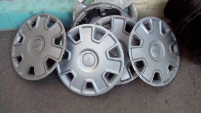 Лот: 5334159. Фото: 1. Колпаки оригинальные (оригинал... Колпаки