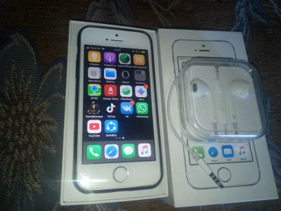 Лот: 15774065. Фото: 1. Айфон 5s 16gb. Смартфоны