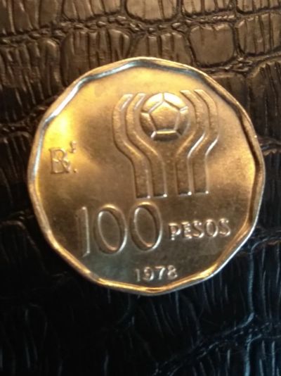Лот: 20995565. Фото: 1. Аргентина 100 песо 1978. Америка