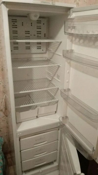 Лот: 11994304. Фото: 1. Холодильник Бирюса 228С-3. Холодильники, морозильные камеры