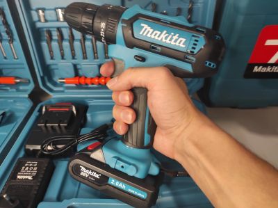 Лот: 18026541. Фото: 1. Шуруповерт ударный Makita 26v... Электроинструмент