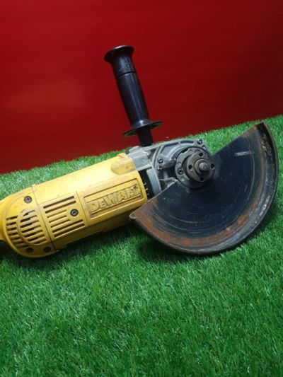 Лот: 17414994. Фото: 1. Ушм dewalt D28490, 2000 Вт, 230... Электроинструмент
