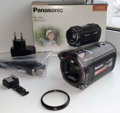 Лот: 10761551. Фото: 1. Видеокамера Panasonic V760. Видеокамеры