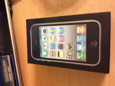 Лот: 3191428. Фото: 1. Продам коробку от iPhone 3GS. Коробки, инструкции