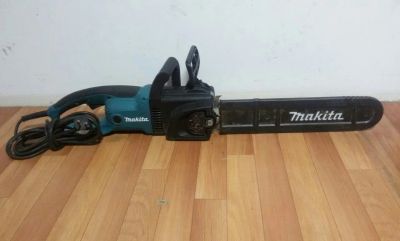 Лот: 8415248. Фото: 1. Продам электропилу Makita UC4030A... Электроинструмент