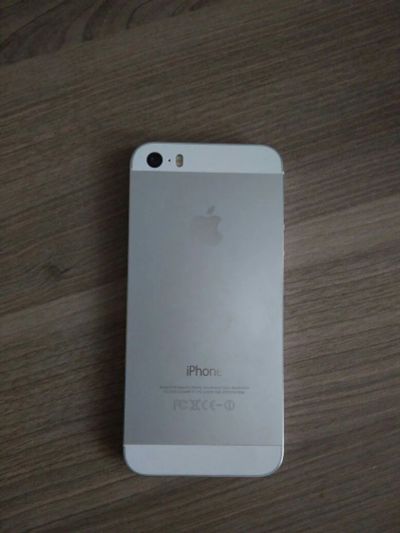 Лот: 11088524. Фото: 1. Айфон 5S/ iPhone 5S. Смартфоны