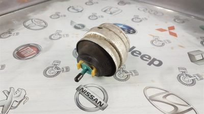 Лот: 23591386. Фото: 1. Подушка двигателя Audi A4 ALZ. Двигатель и элементы двигателя