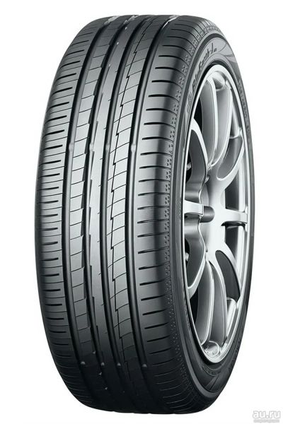Лот: 16812955. Фото: 1. Yokohama 215/65R17 99V BluEarth-A... Шины
