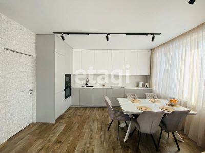 Лот: 25296827. Фото: 1. 3-комн. квартира , Красноярск... Квартиры, студии