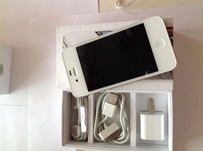 Лот: 3387380. Фото: 1. iPhone 4s White 16gb отличное... Смартфоны