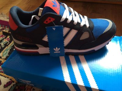 Лот: 4098198. Фото: 1. Adidas zx750. Кеды, кроссовки, слипоны