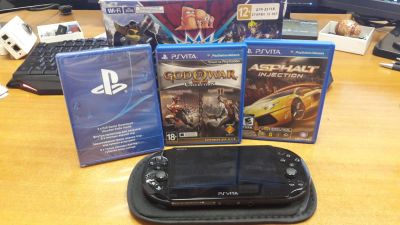 Лот: 10634623. Фото: 1. PS VITA 2000 + 8Gb + 5игр + чехол. Другое (игровые приставки, консоли, видеоигры)