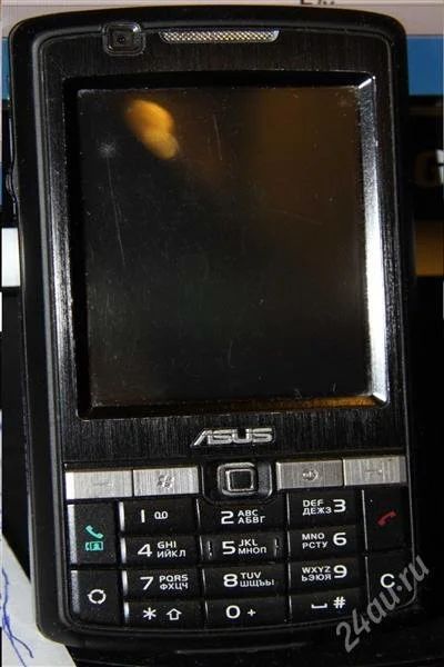 Лот: 1113362. Фото: 1. Коммуникатор ASUS p750. Смартфоны