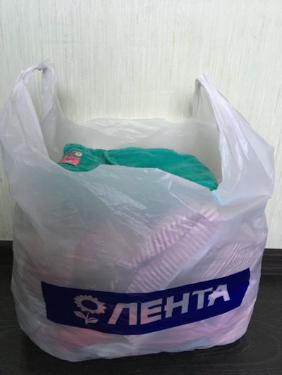 Лот: 11721506. Фото: 1. 2 пакета с Детскими вещами 3-5... Одежда для дома