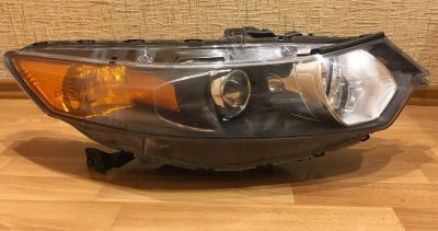 Лот: 10942334. Фото: 1. Передняя правая фара Honda Accord... Оптика и освещение