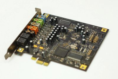 Лот: 11351153. Фото: 1. Creative Sound Blaster X-Fi Titanium... Звуковые карты
