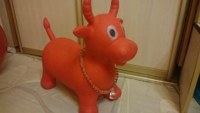 Лот: 10711808. Фото: 1. Корова резиновая. Другое (игрушки)