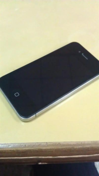 Лот: 3957172. Фото: 1. iphone 4 16Gb обмен на предложеное. Смартфоны