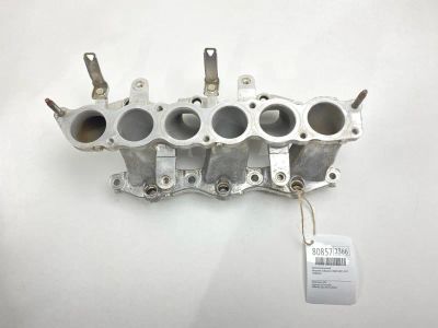 Лот: 21430924. Фото: 1. Коллектор впускной Mitsubishi... Двигатель и элементы двигателя