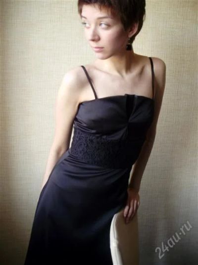 Лот: 891610. Фото: 1. !! красивое платье Serginnetti... Платья