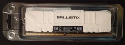 Лот: 18397127. Фото: 1. Новая память Crucial Ballistix... Оперативная память