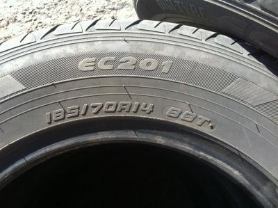 Лот: 3888457. Фото: 1. Летние шины Dunlop ECO ec201 185... Шины