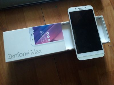 Лот: 11489788. Фото: 1. Смартфон Asus Zenfone Max ZC550Kl... Смартфоны