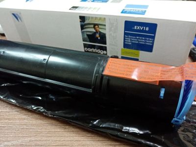 Лот: 17815418. Фото: 1. Тонер картридж Canon EXV-18 для... Картриджи, расходные материалы