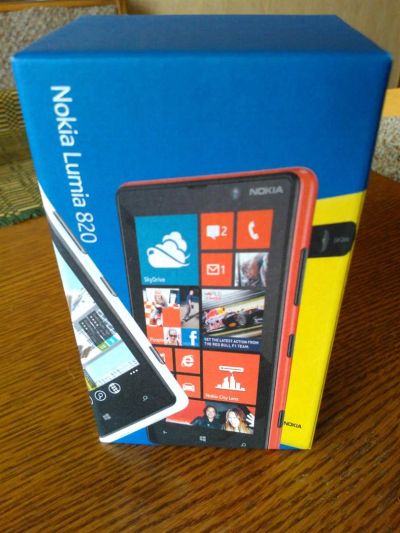 Лот: 2972510. Фото: 1. новый nokia lumia 820 black. Смартфоны
