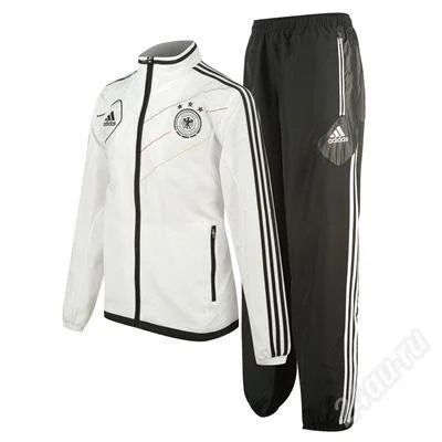 Лот: 1756796. Фото: 1. Костюм Adidas Germany 2012. Другое (спортивная одежда)