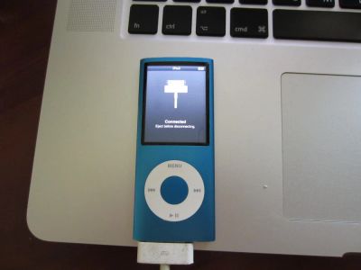 Лот: 4355762. Фото: 1. Apple iPod nano 4G (4GB) Оригинал. Плееры