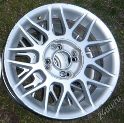 Лот: 374352. Фото: 1. Литье R15 (сверловка 4х100 и 4х114... Шины
