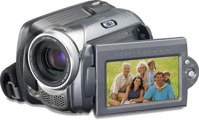 Лот: 3727937. Фото: 1. Продам видеокамеру Sony DCR-HC26E... Видеокамеры