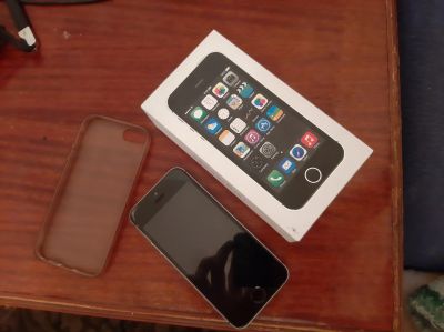 Лот: 18172266. Фото: 1. IPhone 5s 16gb. Смартфоны
