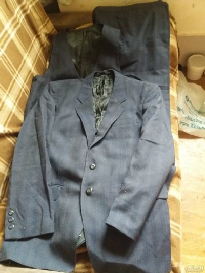 Лот: 17607492. Фото: 1. Мужской синий костюм-тройка(пиджак... Костюмы классические, деловые